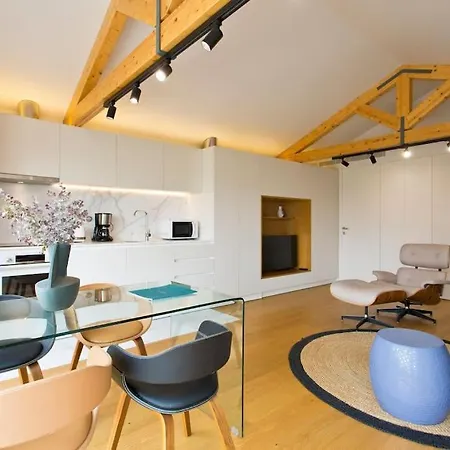 Boutique Rentals-primrose Terrace&garage * ポルト